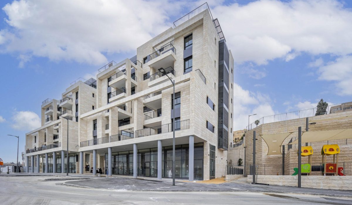 bustan-1